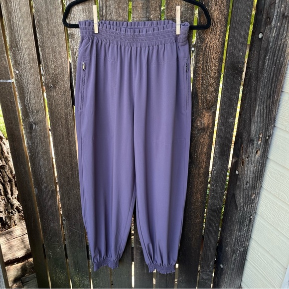 Athleta Savannah Jogger Pants In Dusk Violet Sz 2 - Picture 10 of 16